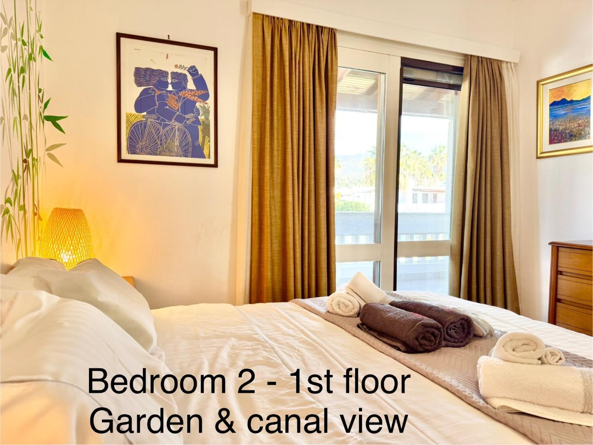 Villasonboard Dock Villa 3 Bed, 3 Bath, Canal, Greek Venice Porto Hydra Plépi Exterior photo