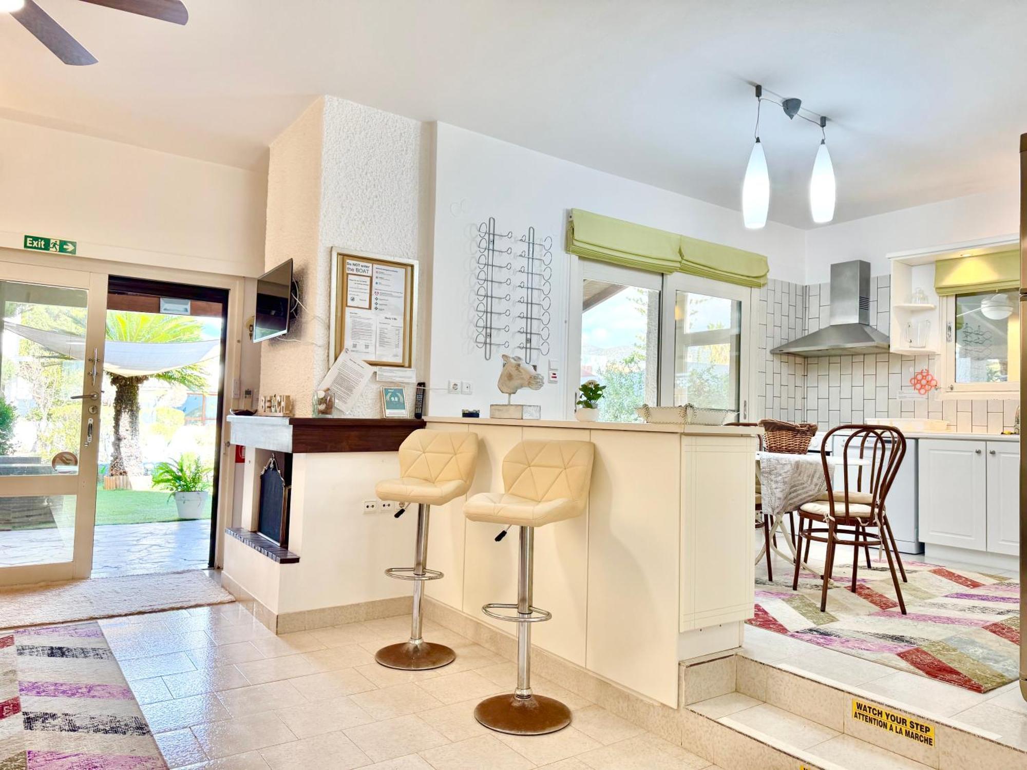 Villasonboard Dock Villa 3 Bed, 3 Bath, Canal, Greek Venice Porto Hydra Plépi Exterior photo